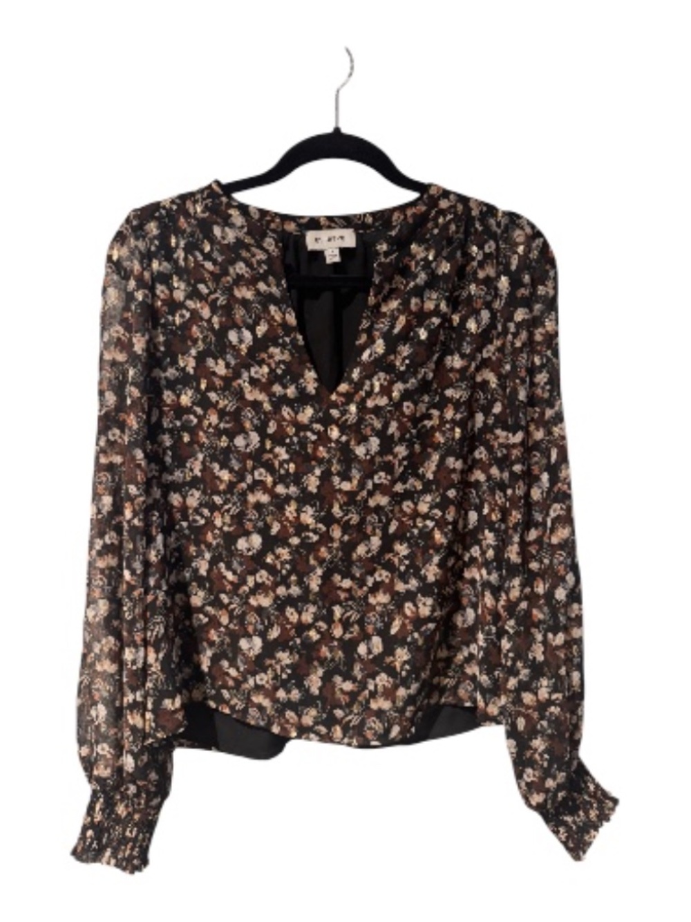 EVEREVE Floral Surplice V-Neck Blouse with Smocked Cuffs Size S